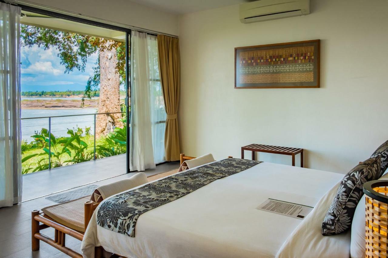 The River Resort Чампасак Екстериор снимка
